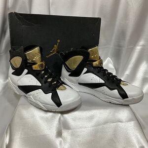 Air Jordan 7 Retro C&C Wht/Gold/Black - image 1